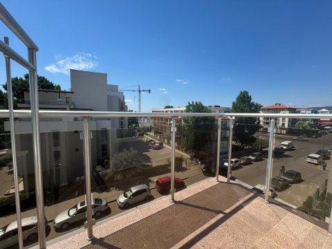 Spacious one-bedroom apartment in Sunny Garden complex, Sunny Beach