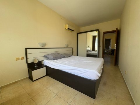 Spacious one-bedroom apartment in Sunny Garden complex, Sunny Beach