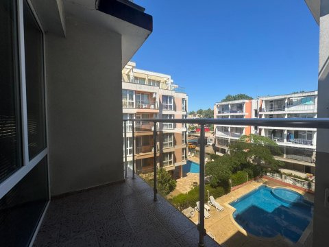 Spacious one-bedroom apartment in Sunny Garden complex, Sunny Beach
