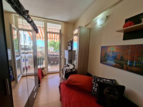 Studio apartment for sale with pool view in Aheloy