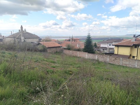 Land with a finished project and building permit in Košarica - perfect investment, ready for action