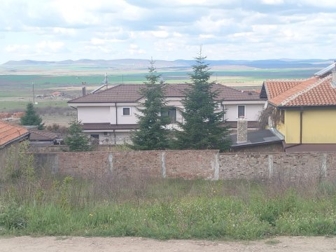 Land with a finished project and building permit in Košarica - perfect investment, ready for action