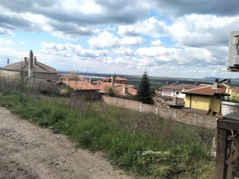 Land with a finished project and building permit in Košarica - perfect investment, ready for action