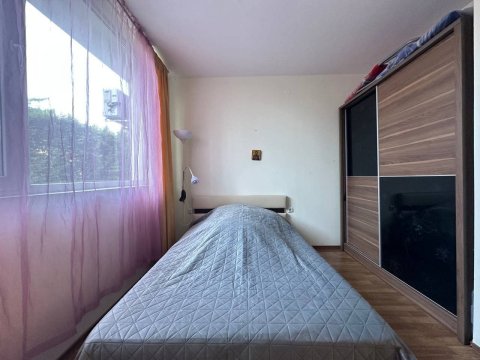One bedroom apartment in Rutland Beach 2