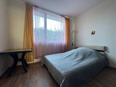One bedroom apartment in Rutland Beach 2