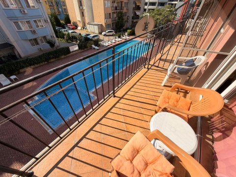Spacious furnished studio in Sunset Beach 4