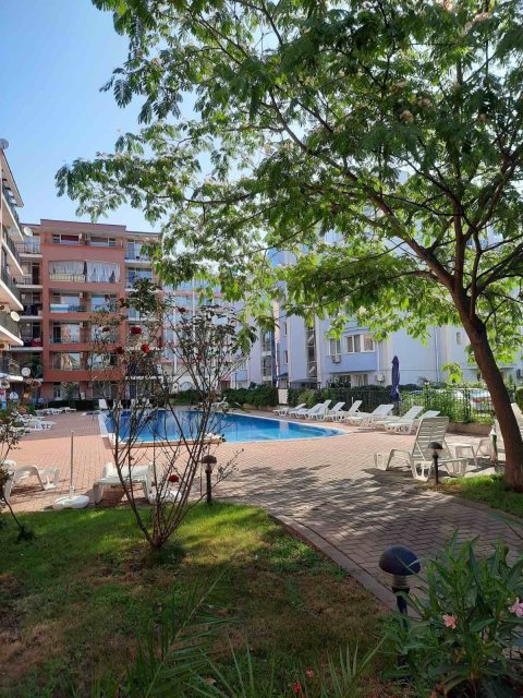Spacious furnished studio in Sunset Beach 4