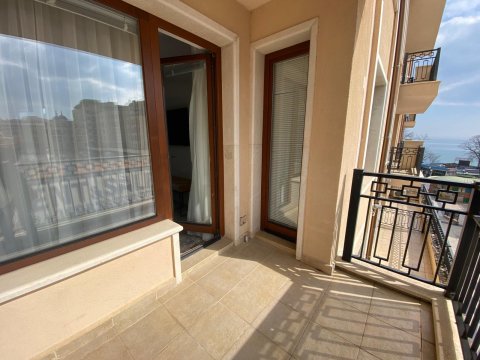 Great one-bedroom apartment with impressive sea views in the Golden Anchor complex, Golden Sands resort