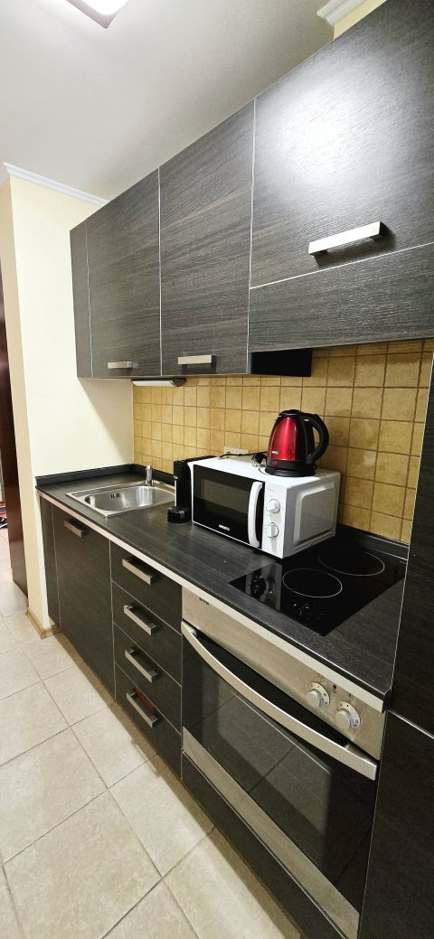Продается двухкомнатная квартира в районе Sunset Resort, Помори.