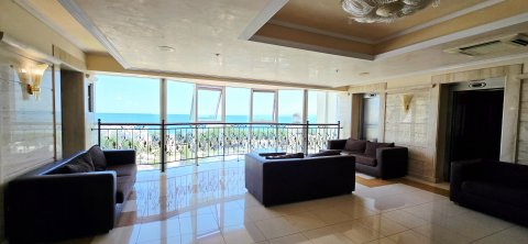 Продается двухкомнатная квартира в районе Sunset Resort, Помори.