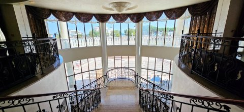 Продается двухкомнатная квартира в районе Sunset Resort, Помори.