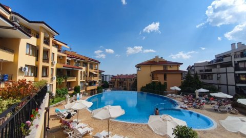 Spacious two-bedroom apartment with sea view in Paradise Dreams complex, Sveti Vlas