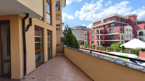 Spacious two-bedroom apartment with sea view in Paradise Dreams complex, Sveti Vlas