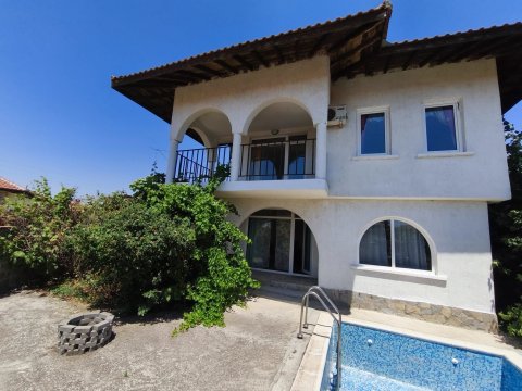 House 2 bedrooms + kitchen 127 m², Burgas, Rudnik, Bulgaria