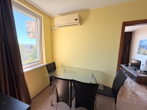 Двухкомнатная квартира в комплексе Holiday Fort Club.
