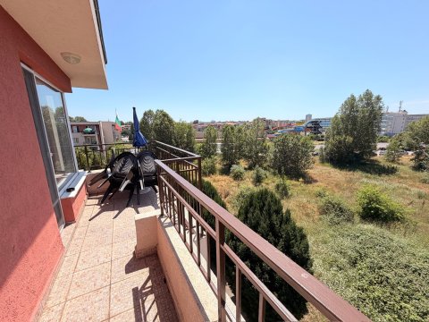Двухкомнатная квартира в комплексе Holiday Fort Club.
