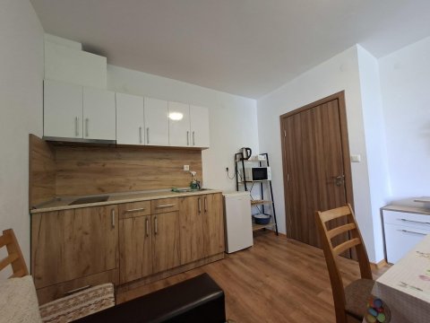 I'm selling a 2-room apartment in Aheloy at a bargain price!