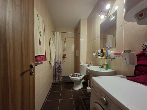 I'm selling a 2-room apartment in Aheloy at a bargain price!