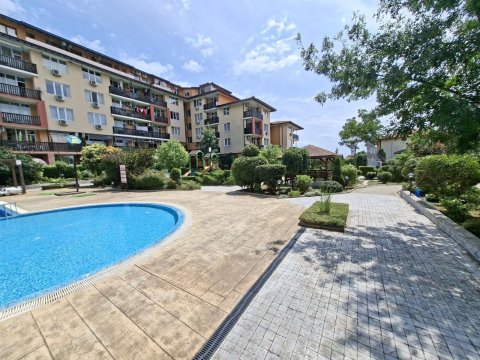 I'm selling a 2-room apartment in Aheloy at a bargain price!