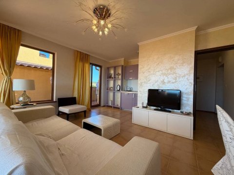 One-room apartment in Marina Ville