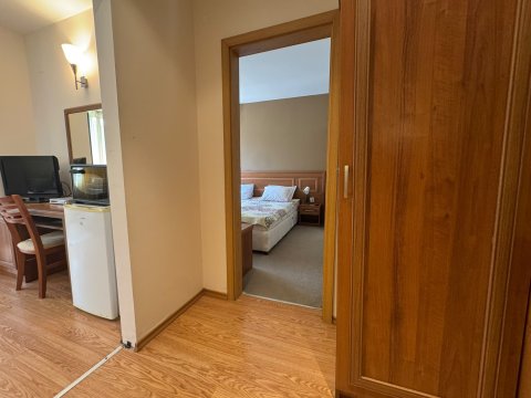 One-room apartment with south-facing orientation in the Avalon complex – Sunny Beach