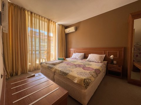 One-room apartment with south-facing orientation in the Avalon complex – Sunny Beach