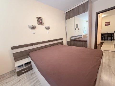Beautiful one-room apartment in Pomorie in an excellent location