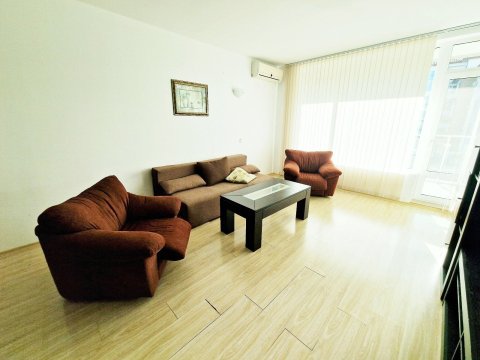 Spacious two-room apartment in the first row on the beach in Byala – 148 m² with panoramic terrace