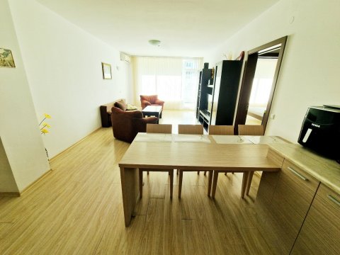 Spacious two-room apartment in the first row on the beach in Byala – 148 m² with panoramic terrace