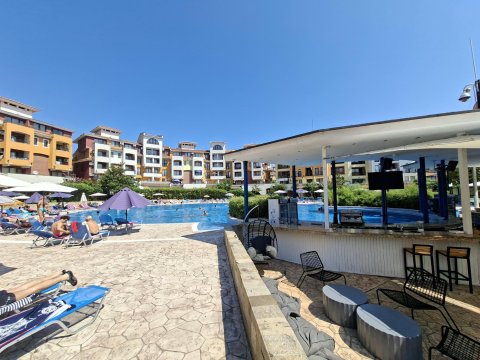 For sale: 2-room apartment on the seafront in Aheloy!