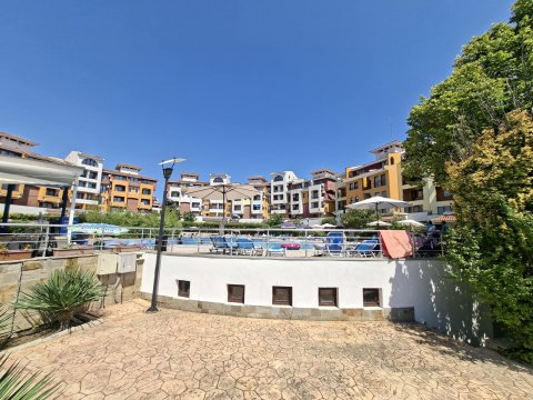 For sale: 2-room apartment on the seafront in Aheloy!