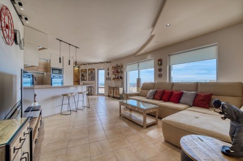 Three-bedroom duplex apartment in the Byala Panorama Resort complex