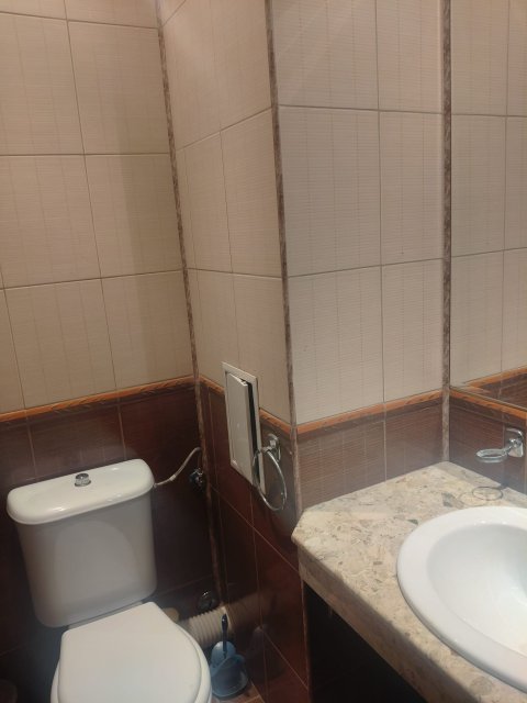 Great one-room apartment in the Hotel Karlovo, prime location