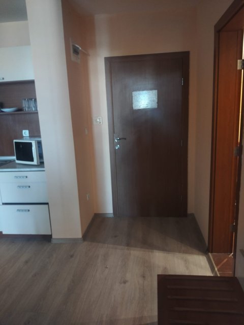 Great one-room apartment in the Hotel Karlovo, prime location