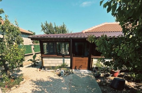 Detached house after renovation, 10 minutes from the sea – Hadji Dimitar village