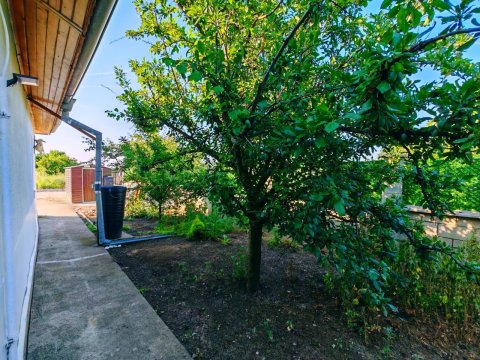 Detached house after renovation, 10 minutes from the sea – Hadji Dimitar village