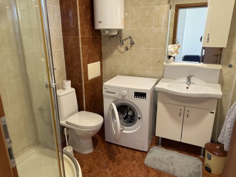 Spacious one-bedroom apartment with mountain views in the Holiday Fort Club complex, Sunny Beach