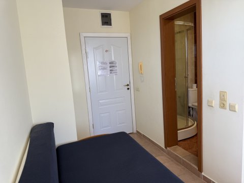 Spacious one-bedroom apartment with mountain views in the Holiday Fort Club complex, Sunny Beach