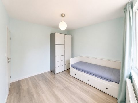 I'm selling a 2-bedroom apartment in Sunny Beach with no additional costs!