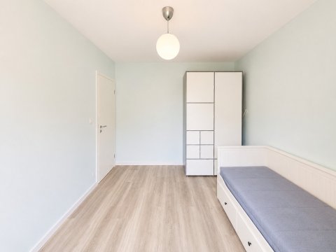I'm selling a 2-bedroom apartment in Sunny Beach with no additional costs!