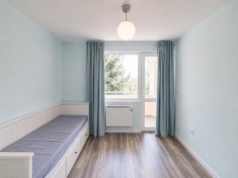 I'm selling a 2-bedroom apartment in Sunny Beach with no additional costs!