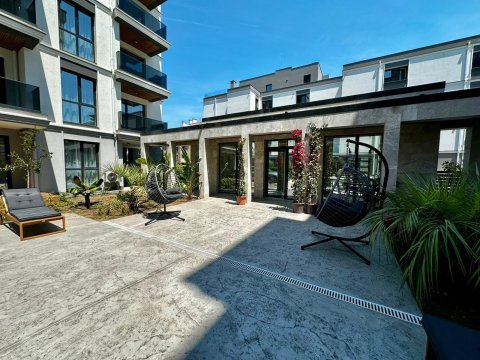 Modernly furnished studio in Emilia-Romagna Este – new construction and excellent investment opportunity