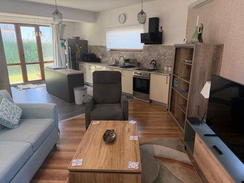 House with private pool and private garden in Floral Meadows – part of the Vineyards Resort, Kableshkovo