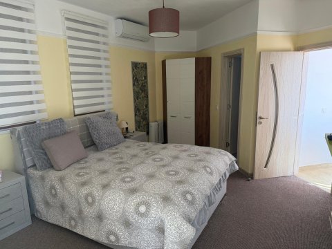 House with private pool and private garden in Floral Meadows – part of the Vineyards Resort, Kableshkovo