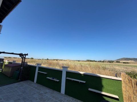 House with private pool and private garden in Floral Meadows – part of the Vineyards Resort, Kableshkovo