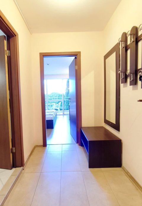 NO MAINTENANCE FEE WITH POOL: 1-ROOM apartment in Sunny Beach