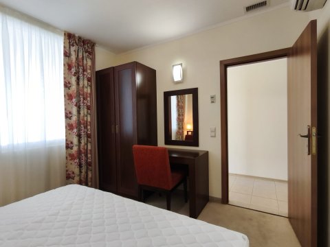 100% sea view at the SUNSET RESORT, Pomorie in the Sigma building | First row to the sea |