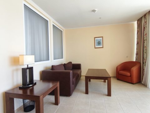 100% sea view at the SUNSET RESORT, Pomorie in the Sigma building | First row to the sea |