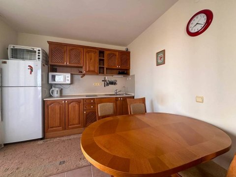 One-bedroom apartment in Crown Fort