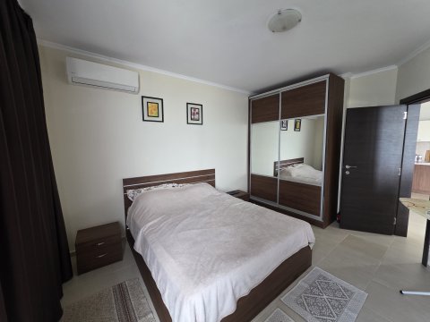 One-room apartment in Nessebar with sea view in the first row!